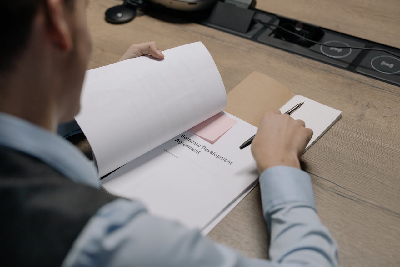 Descubre el potencial de las compañías operativas en Panamá con el apoyo experto de Legal Solutions
