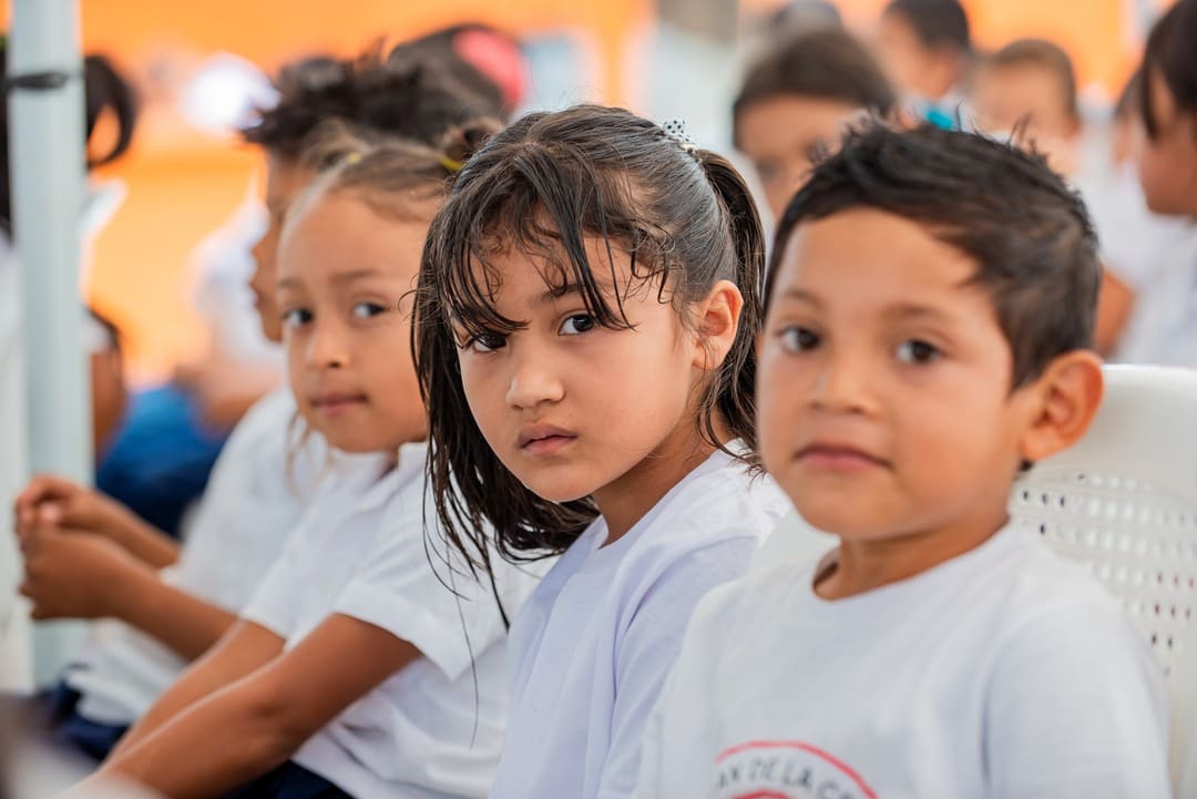 Fundación Ficohsa y comunidad, una colaboración por un porvenir más esperanzador
